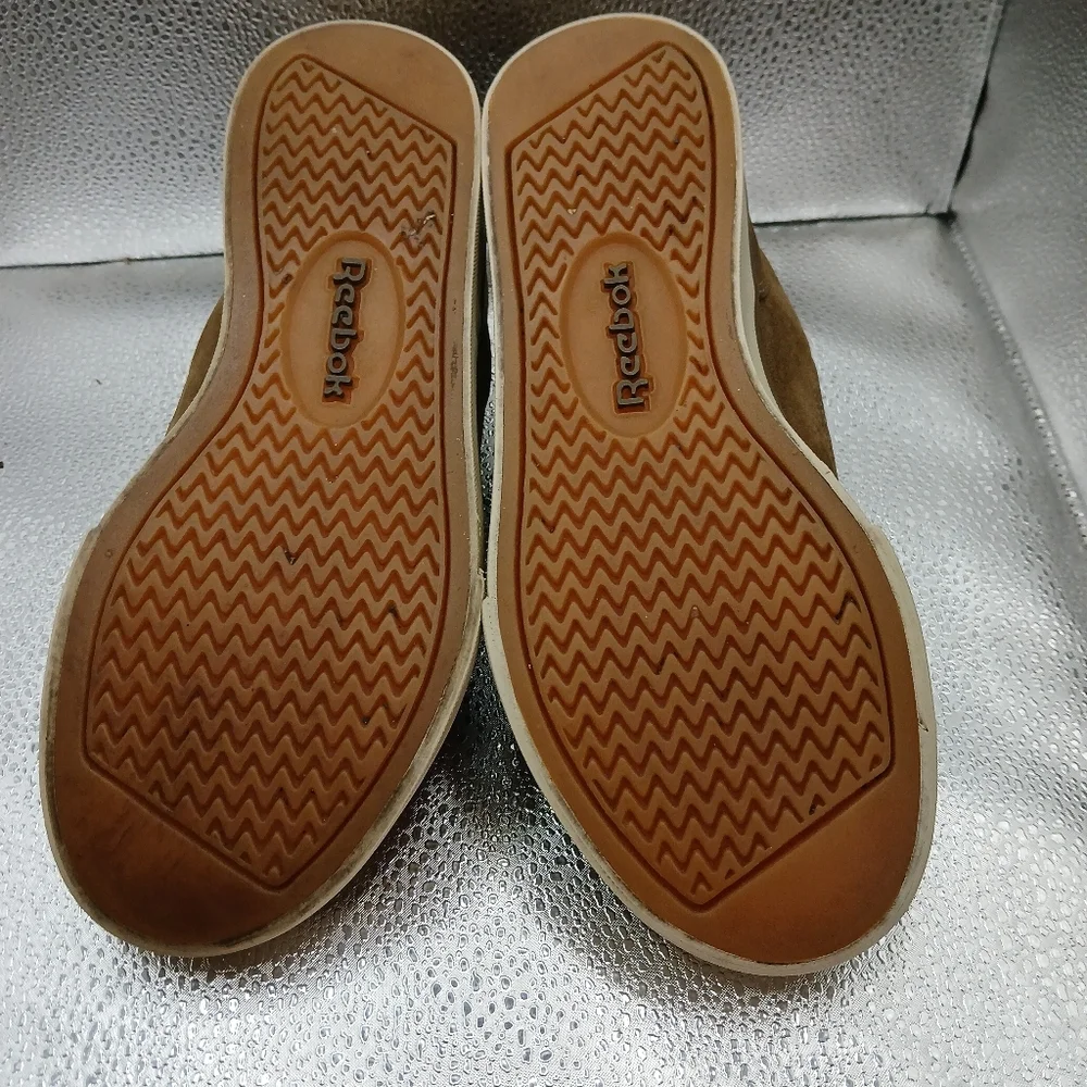 Reebok Tan Sneaker Women's Size 6.5